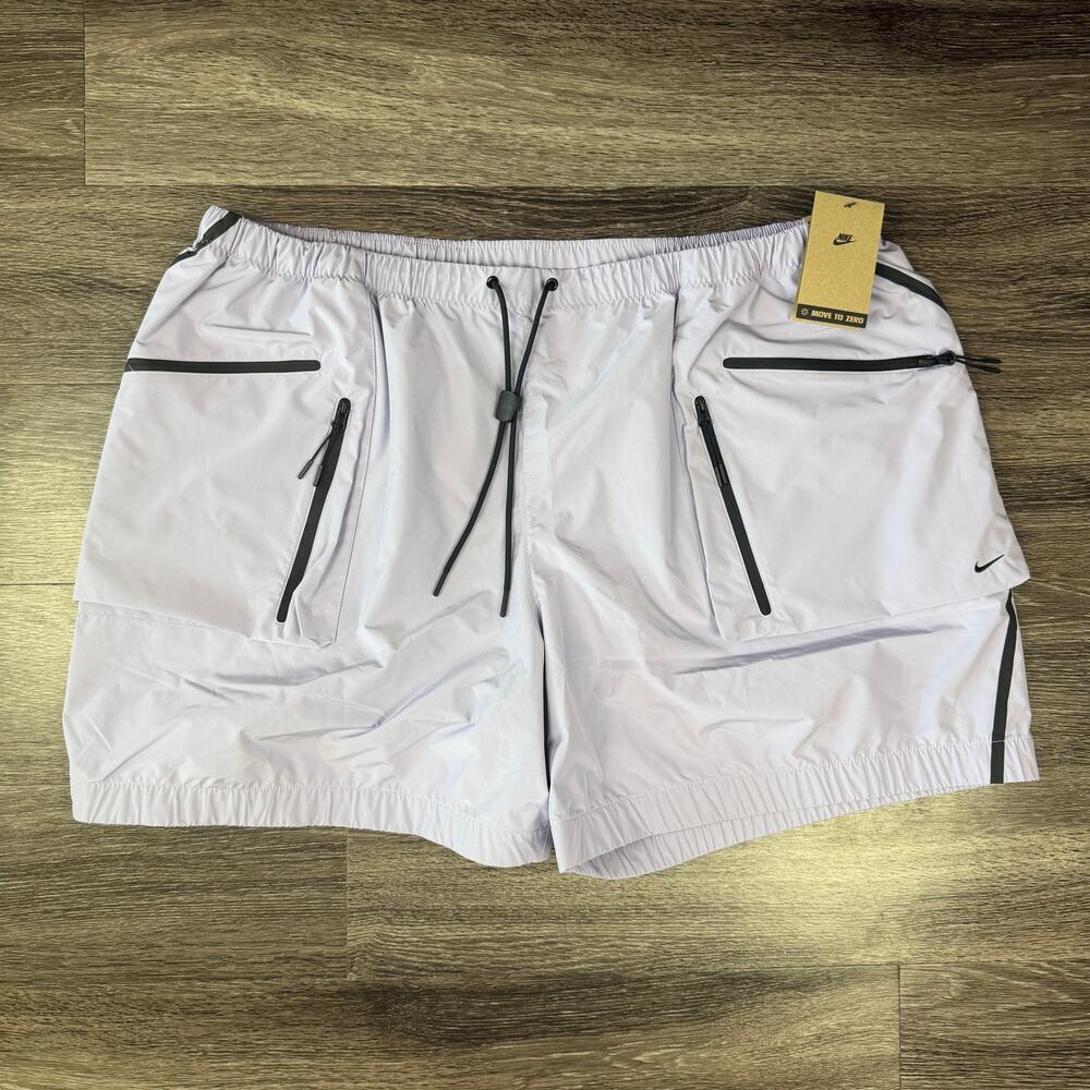 Nike Tech Men's Size XXL Super Lightweight Cargo Shorts Light Purple HJ2946-515